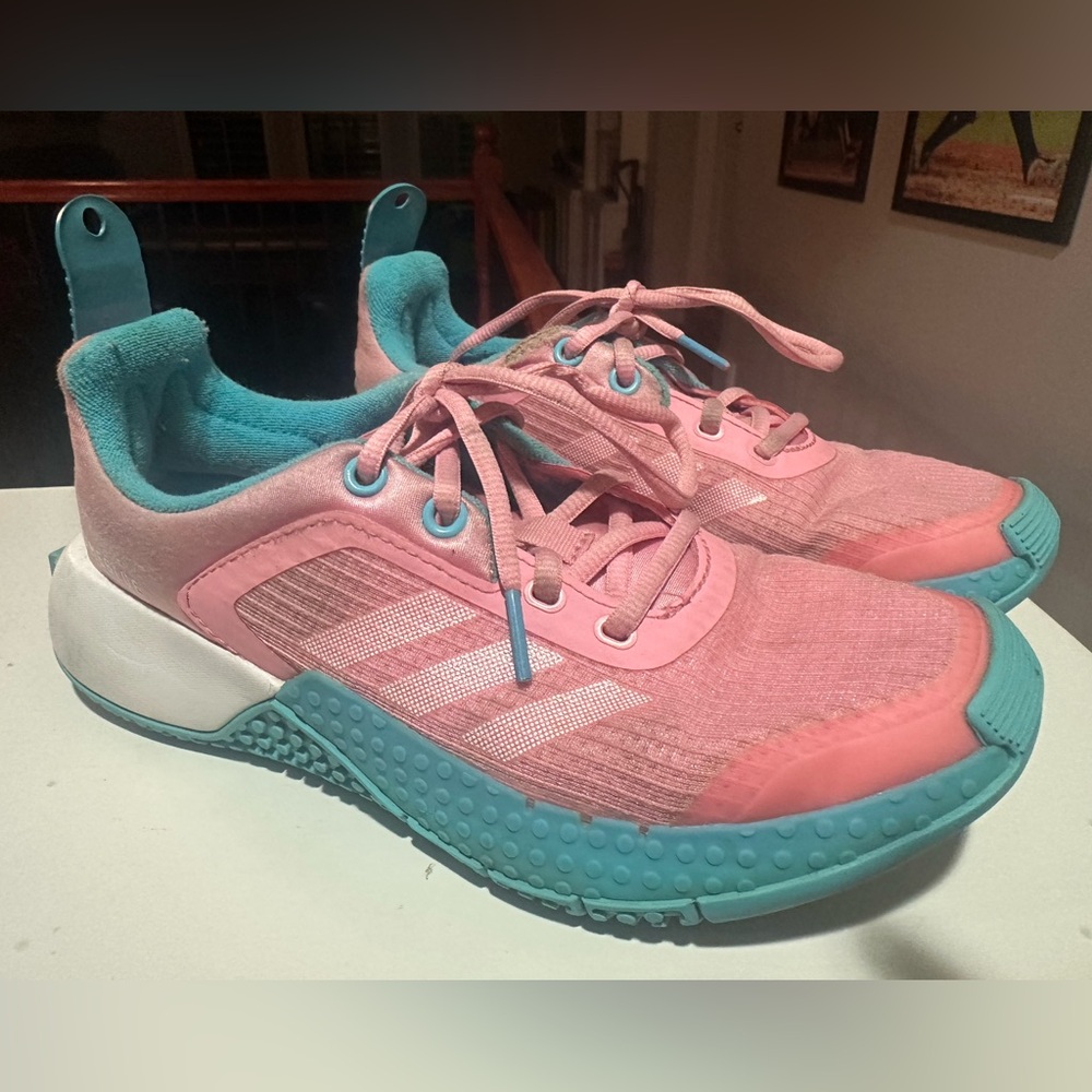 Adidas Lego sneakers - 4 youth